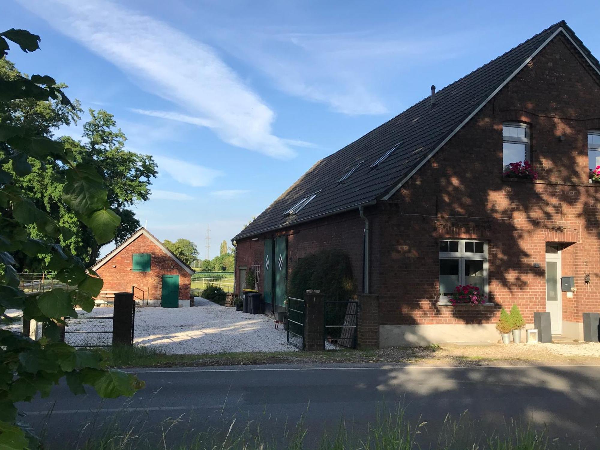 Ks Kotten Bed And Breakfast Rees Esterno foto
